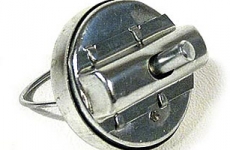 Metal disc on ring