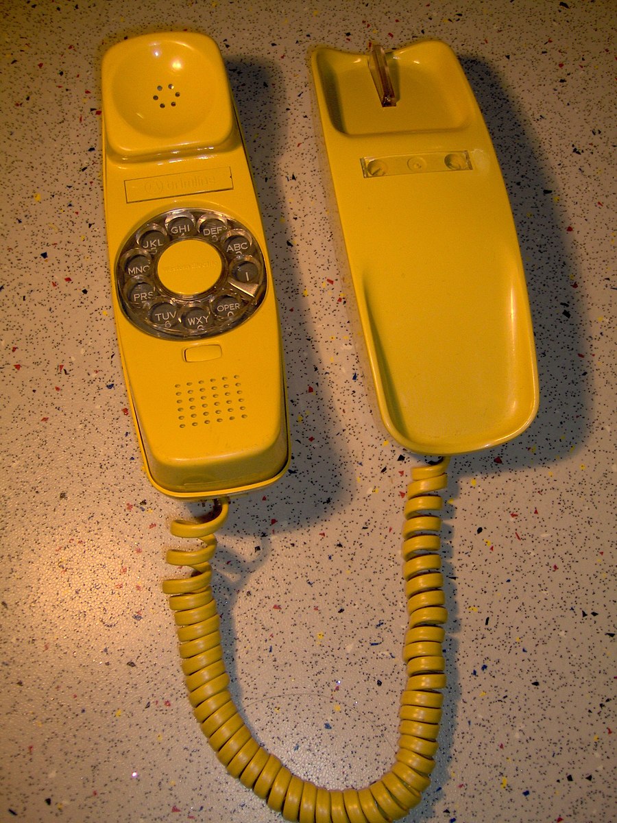 Trimline telephone